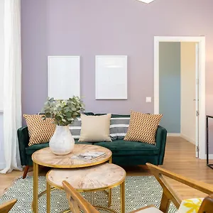 beautiful-apartment-in-malaga.hotelsinnerja.org/